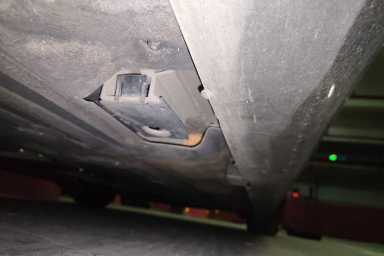 Used Volvo S60 2022 B4 Zhiyi Luxury Edition Chassis Rear Right
