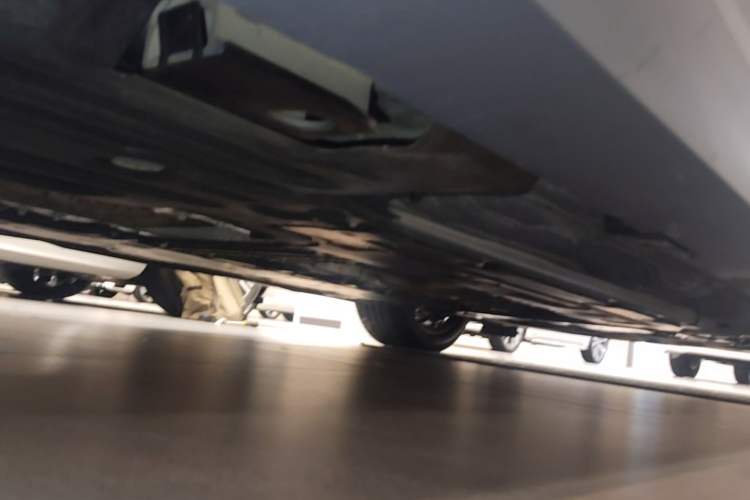 Used Volvo S60 2022 B4 Zhiyi Luxury Edition Chassis Rear Right