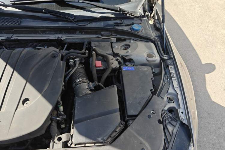 Used Volvo S60 2022 B4 Zhiyi Luxury Edition Engine Bay Left