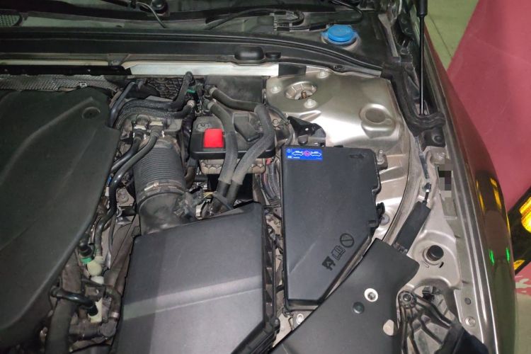 Used Volvo S60 2022 B4 Zhiyi Luxury Edition Engine Bay Left
