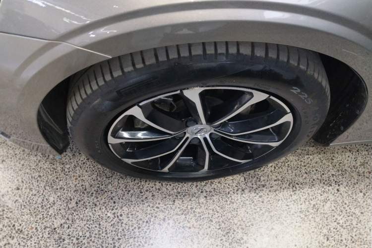 Used Volvo S60 2022 B4 Zhiyi Luxury Edition Exterior 4