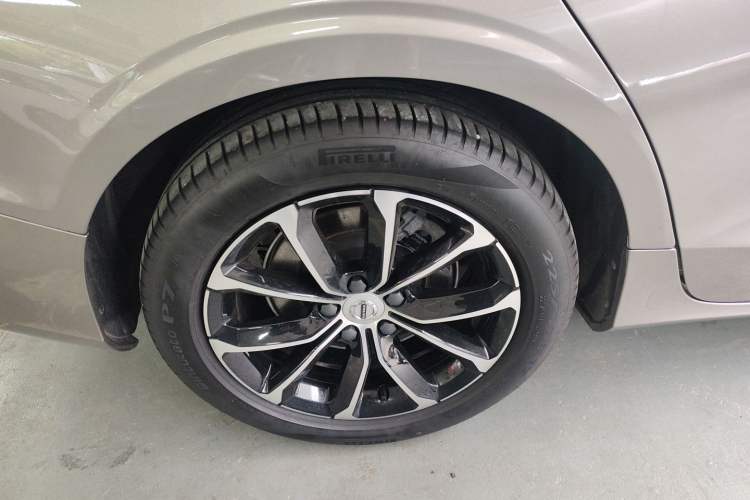 Used Volvo S60 2022 B4 Zhiyi Luxury Edition Exterior 5