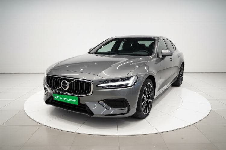 Used Volvo S60 2022 B4 Zhiyi Luxury Edition Guazi used car, China used car export, Used car for sale, Used cars, Cheapest cars for sale
