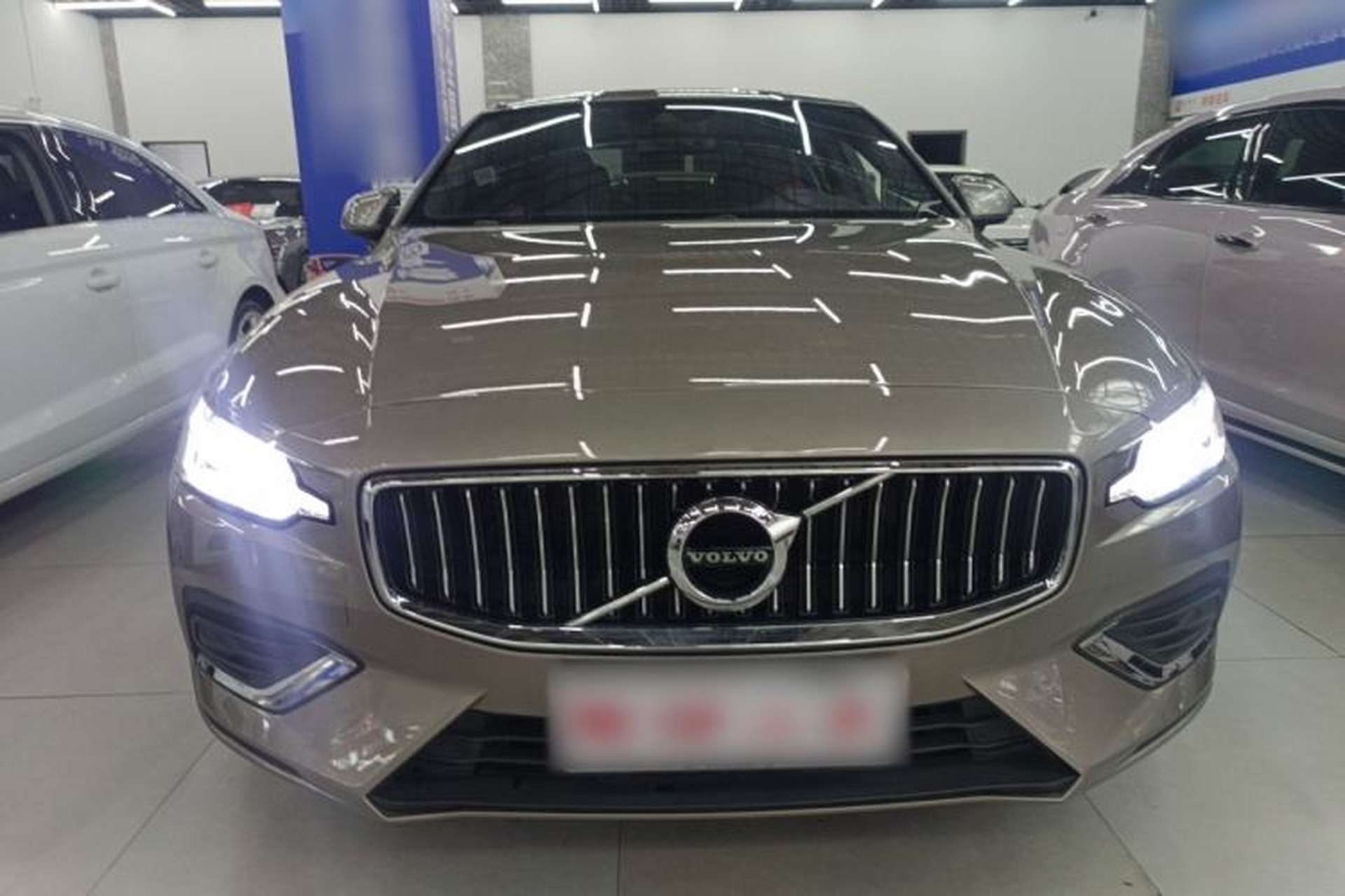 Used Volvo S60 2022 B4 Zhiyi Luxury Edition Front