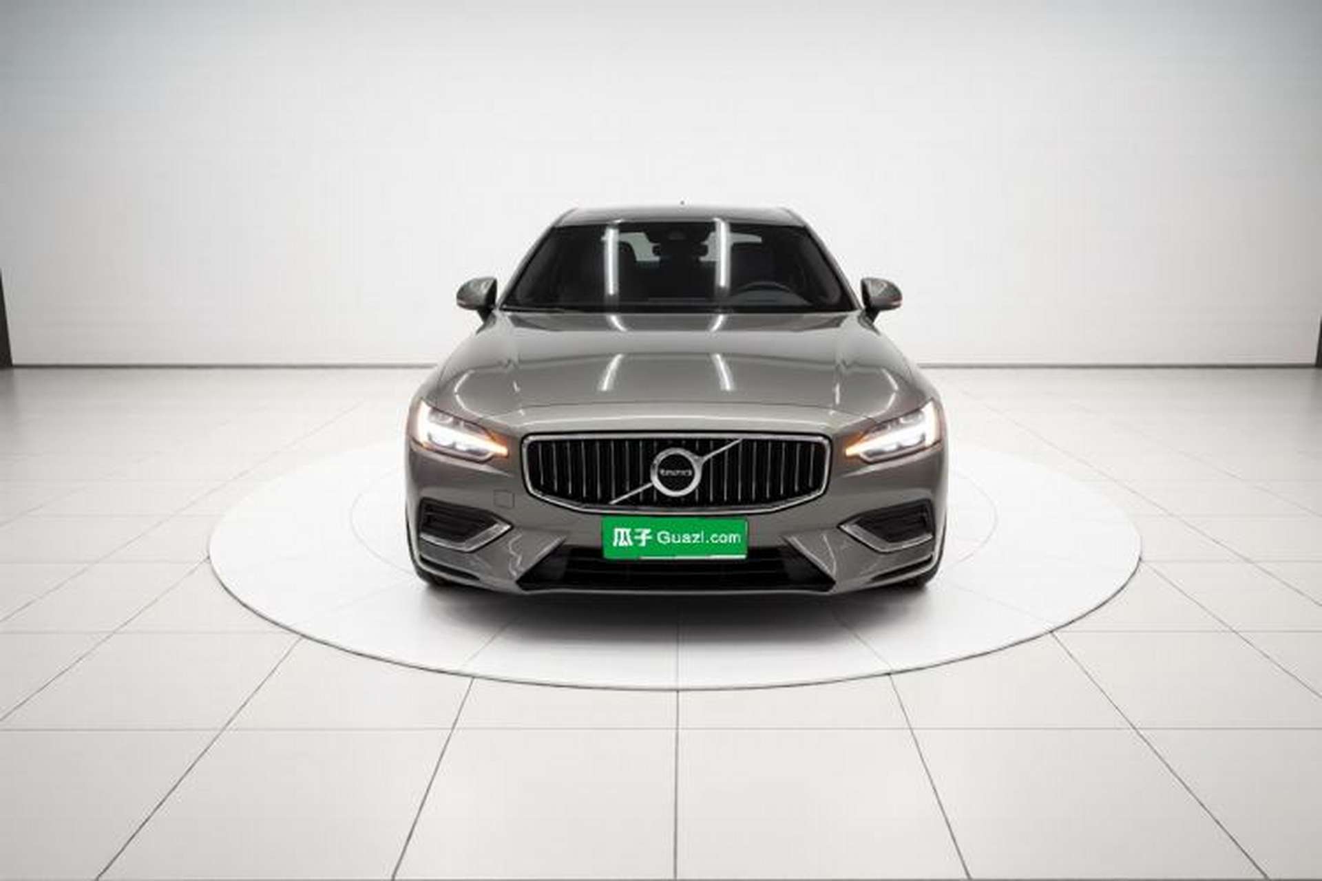 Used Volvo S60 2022 B4 Zhiyi Luxury Edition Front