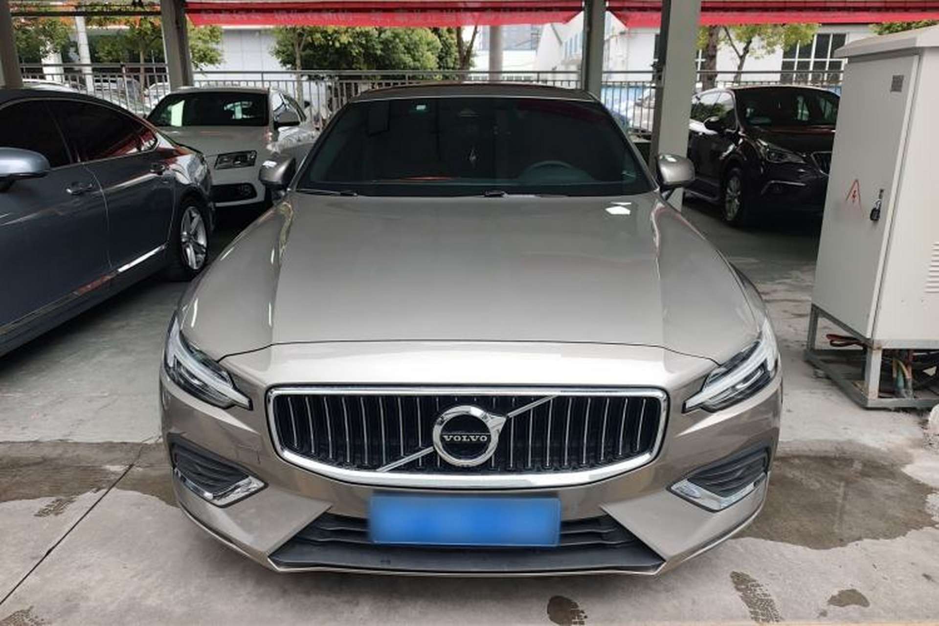 Used Volvo S60 2022 B4 Zhiyi Luxury Edition Front