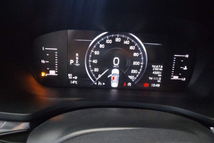 Used Volvo S60 2022 B4 Zhiyi Luxury Edition Instrument Cluster