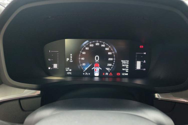 Used Volvo S60 2022 B4 Zhiyi Luxury Edition Instrument Cluster