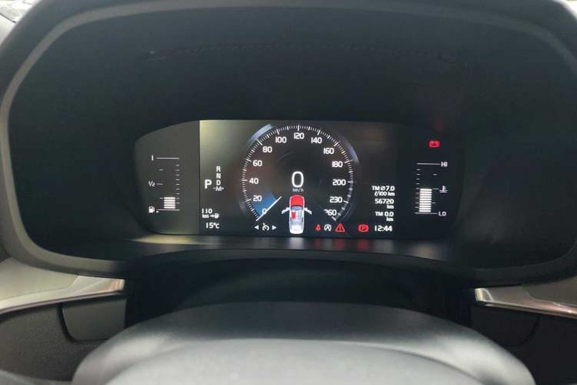 Used Volvo S60 2022 B4 Zhiyi Luxury Edition Instrument Cluster