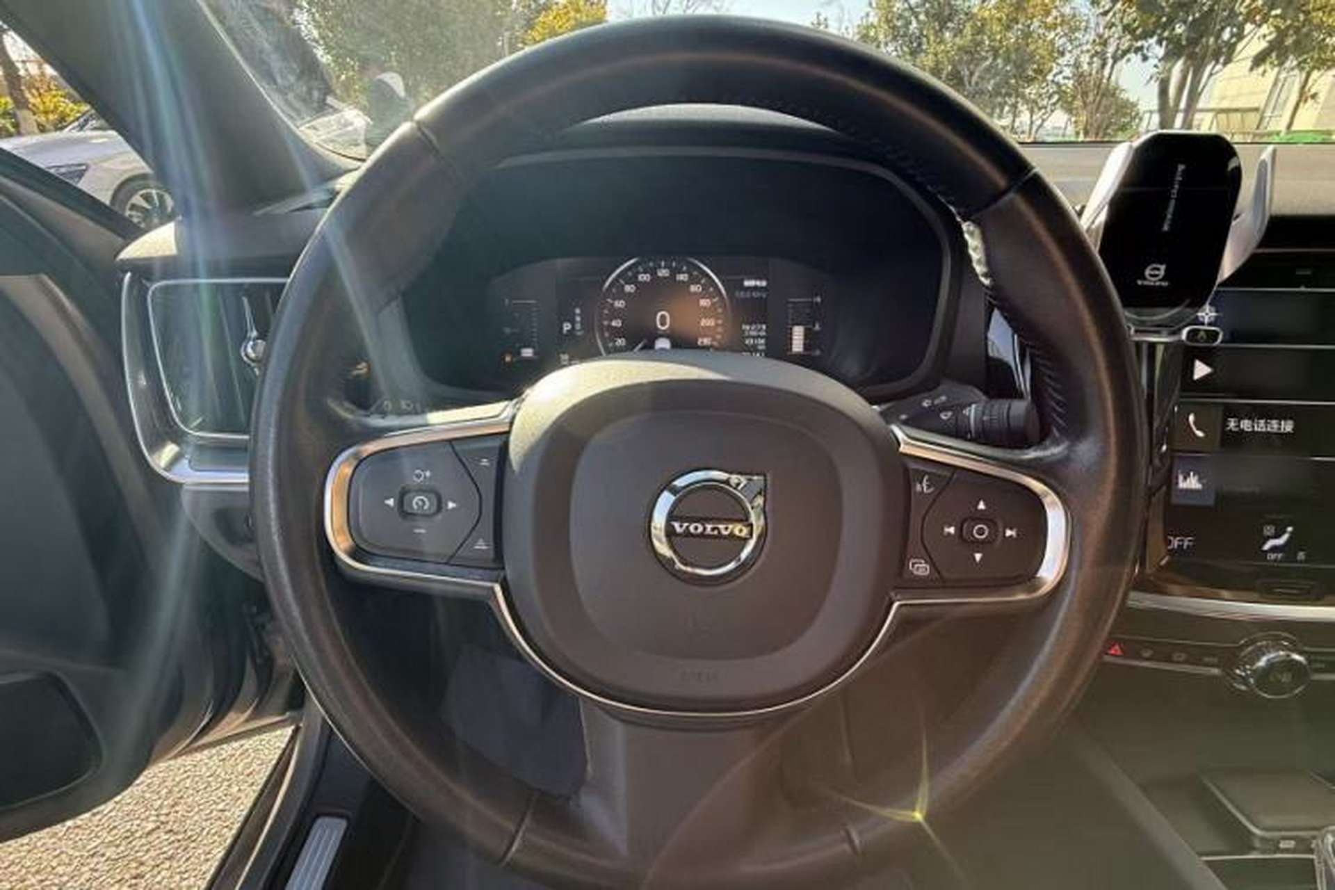 Used Volvo S60 2022 B4 Zhiyi Luxury Edition Interior 5