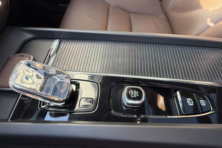 Used Volvo S60 2022 B4 Zhiyi Luxury Edition Interior 8