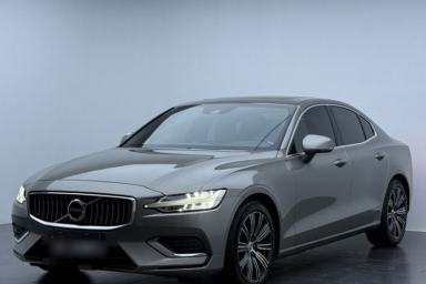 Used Volvo S60 2022 B4 Zhiyuan Luxury Edition