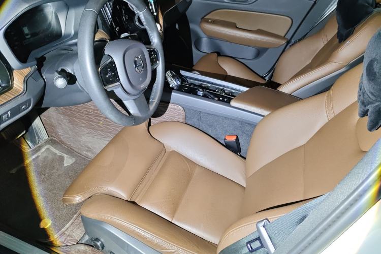 Used Volvo S60 2022 B4 Zhiyuan Luxury Edition Left Front Seat