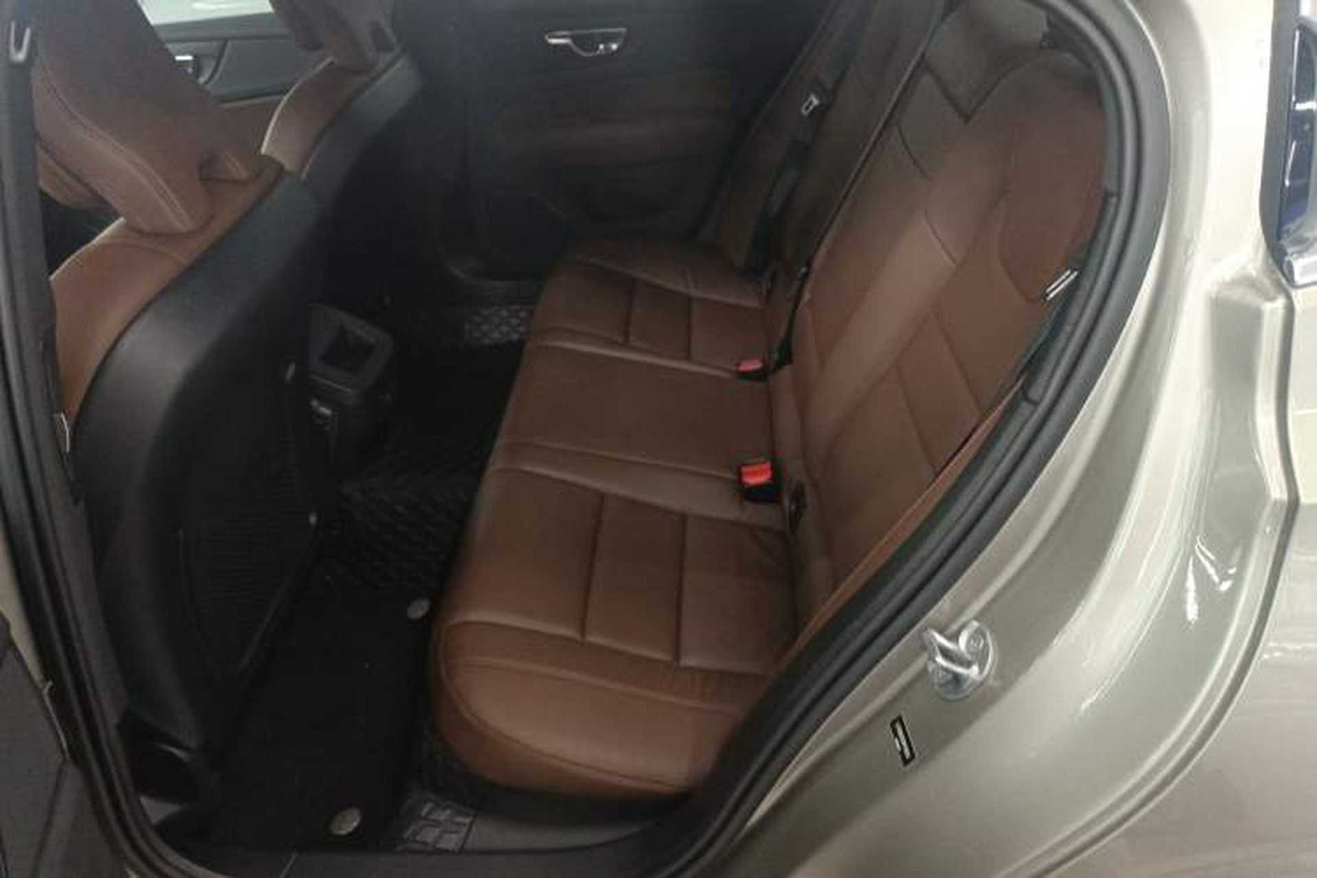 Used Volvo S60 2022 B4 Zhiyi Luxury Edition Left Rear Seat