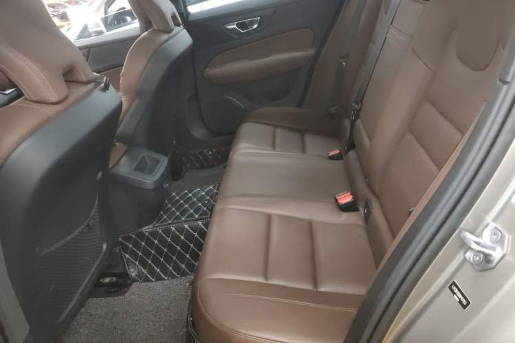 Used Volvo S60 2022 B4 Zhiyi Luxury Edition Left Rear Seat