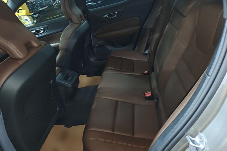 Used Volvo S60 2022 B4 Zhiyi Luxury Edition Left Rear Seat