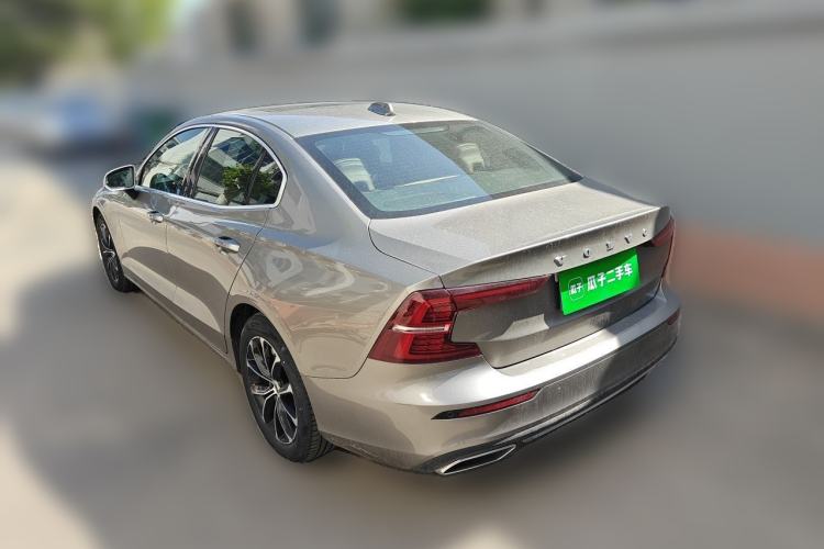 Used Volvo S60 2022 B4 Zhiyi Luxury Edition Rear Left 45 Deg