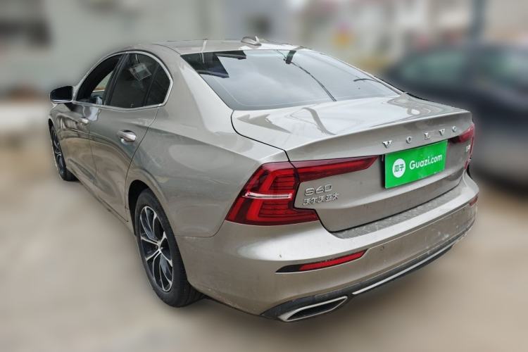 Used Volvo S60 2022 B4 Zhiyi Luxury Edition Rear Left 45 Deg