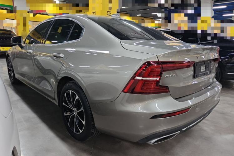 Used Volvo S60 2022 B4 Zhiyi Luxury Edition Rear Left 45 Deg
