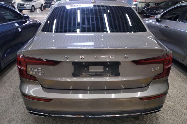 Used Volvo S60 2022 B4 Zhiyi Luxury Edition Rear