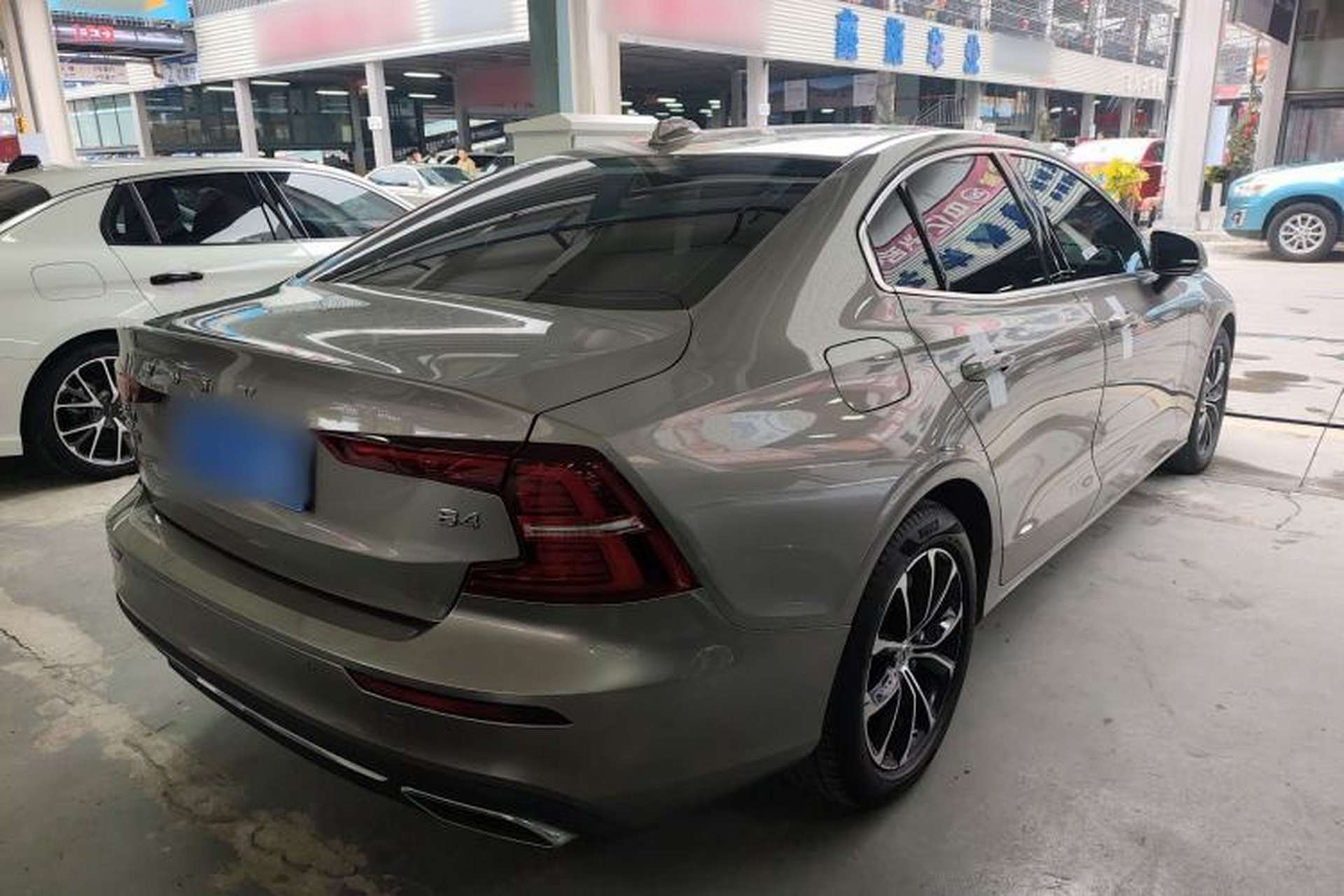 Used Volvo S60 2022 B4 Zhiyi Luxury Edition Rear Right 45 Deg