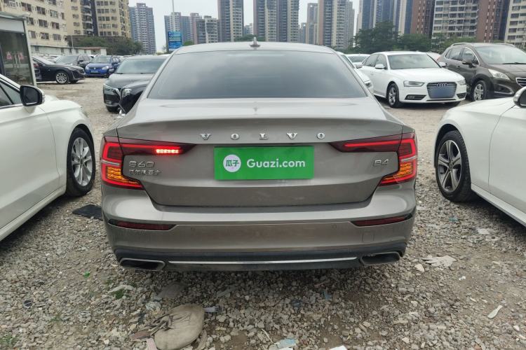 Used Volvo S60 2022 B4 Zhiyuan Luxury Edition Rear
