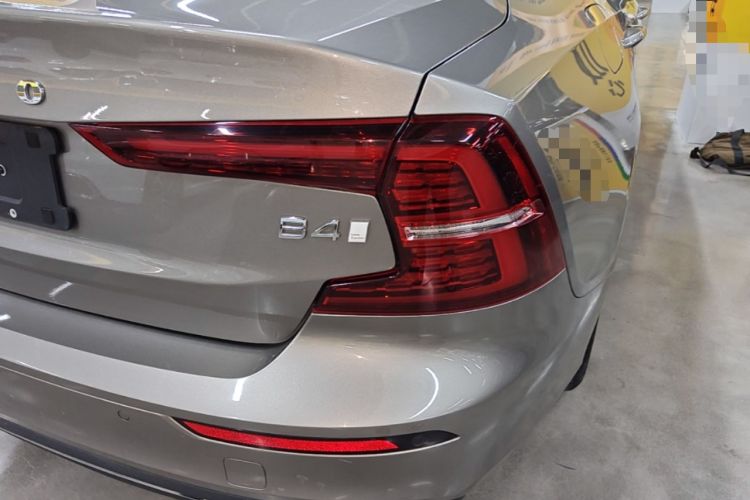 Used Volvo S60 2022 B4 Zhiyi Luxury Edition Right Rear Taillight