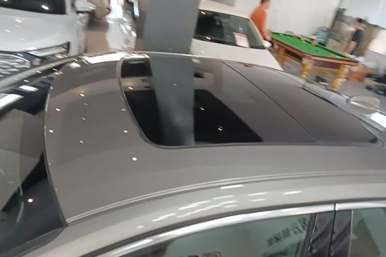 Used Volvo S60 2022 B4 Zhiyuan Luxury Edition Roof