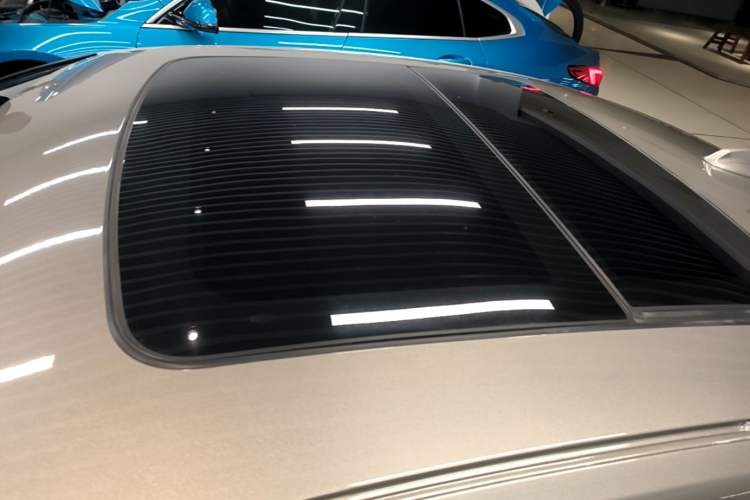 Used Volvo S60 2022 B4 Zhiyi Luxury Edition Roof