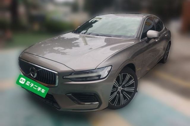 Used Volvo S60 2022 B4 Zhiyuan Luxury Edition