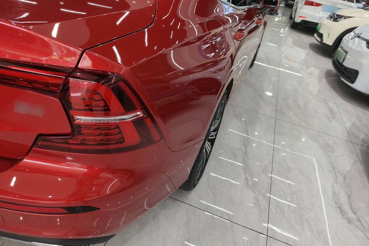 Used Volvo S60 2022 B4 Zhiyuan Luxury Edition Exterior 6