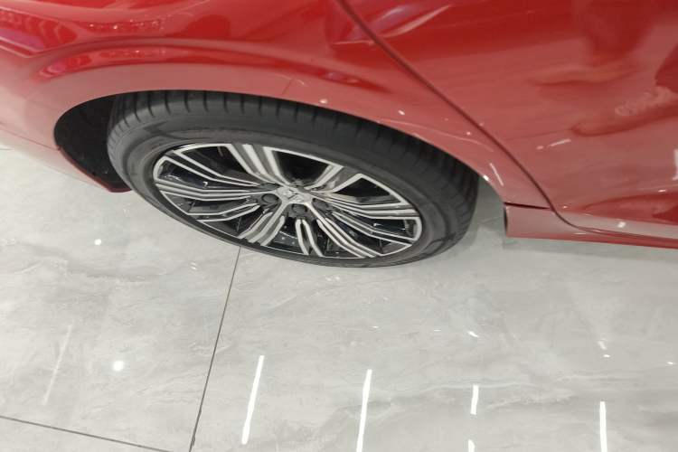 Used Volvo S60 2022 B4 Zhiyuan Luxury Edition Exterior 8