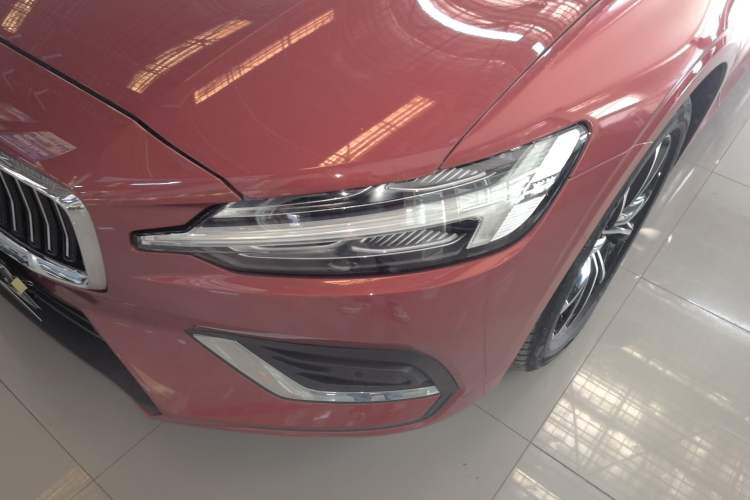 Used Volvo S60 2022 B4 Zhiyi Luxury Edition Left Front Headlight