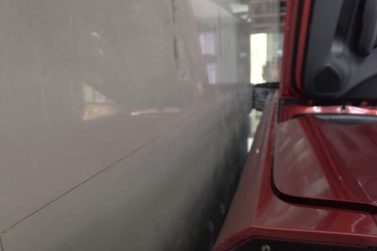 Used Volvo S60 2022 B4 Zhiyi Luxury Edition Left Side Sill