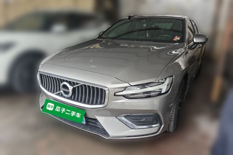 Used Volvo S60 2022 B4 Zhiyi Luxury Edition Guazi used car, China used car export, Used car for sale, Used  cars, Cheapest cars for sale