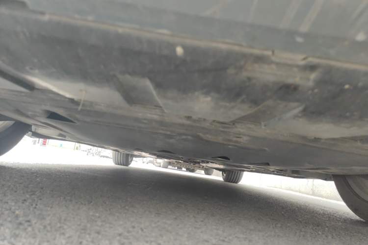 Used Volvo S60 2022 B4 Zhiyi Luxury Edition Chassis Front