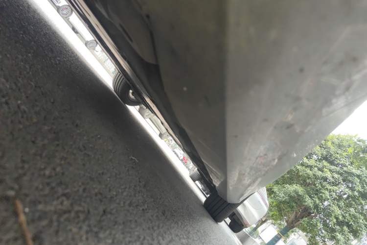 Used Volvo S60 2022 B4 Zhiyi Luxury Edition Chassis Front Left