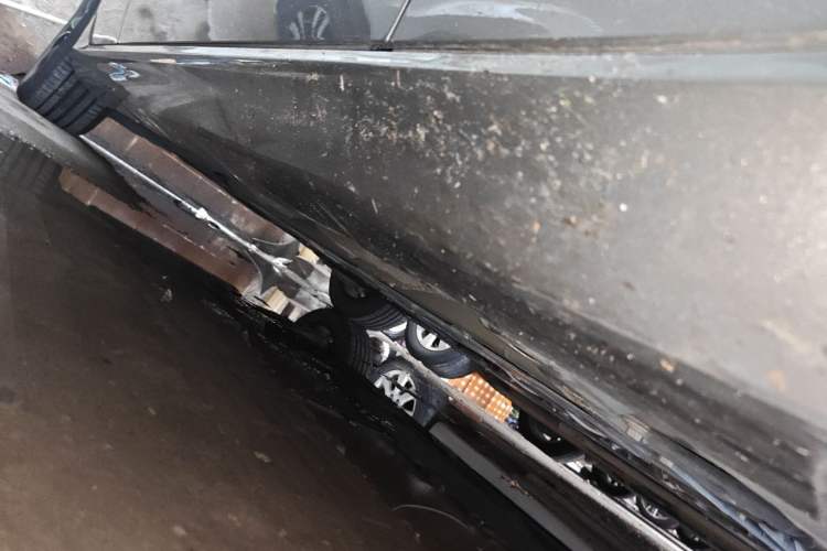Used Volvo S60 2022 B4 Zhiyi Luxury Edition Chassis Front Right