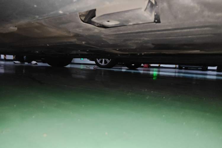 Used Volvo S60 2022 B4 Zhiyuan Luxury Edition Chassis Rear Left