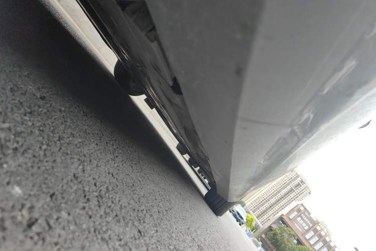 Used Volvo S60 2022 B4 Zhiyi Luxury Edition Chassis Rear Right