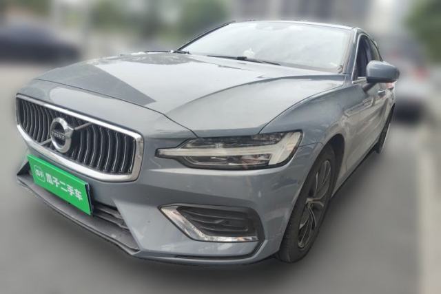 Used Volvo S60 2022 B4 Zhiyi Luxury Edition