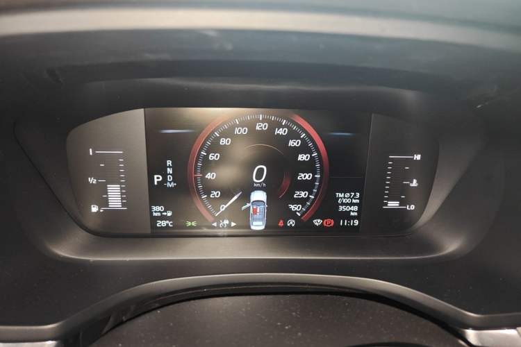 Used Volvo S60 2022 B4 Zhiyi Luxury Edition Instrument Cluster