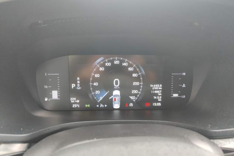 Used Volvo S60 2022 B4 Zhiyi Luxury Edition Instrument Cluster