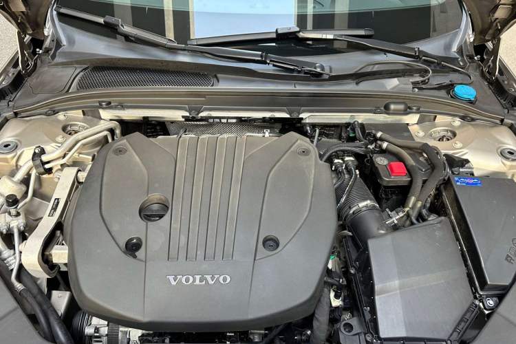 Used Volvo S60 2022 B4 Zhiyi Luxury Edition Interior 7