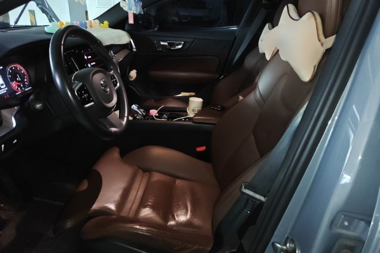 Used Volvo S60 2022 B4 Zhiyuan Luxury Edition Left Front Seat