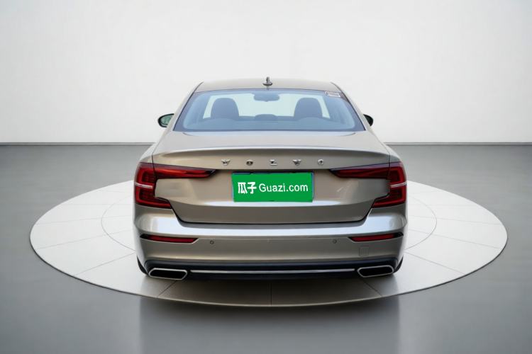 Used Volvo S60 2022 B4 Zhiyuan Luxury Edition Rear