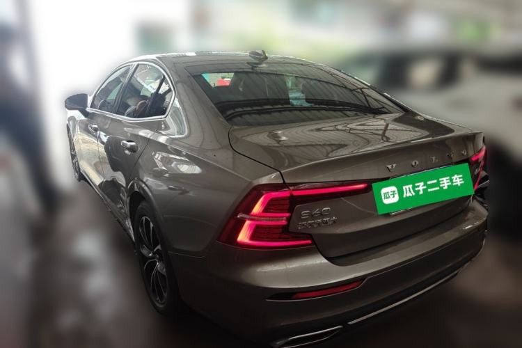 Used Volvo S60 2022 B4 Zhiyi Luxury Edition Rear Left 45 Deg