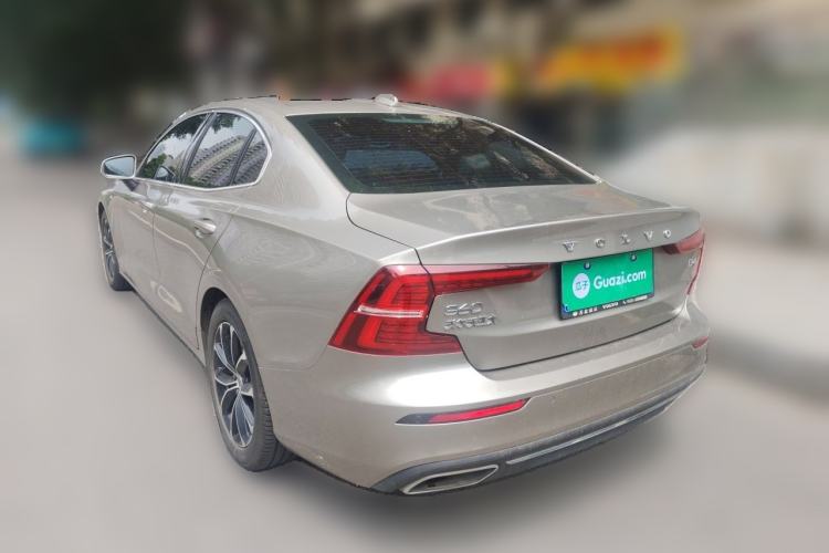 Used Volvo S60 2022 B4 Zhiyuan Luxury Edition Rear Left 45 Deg
