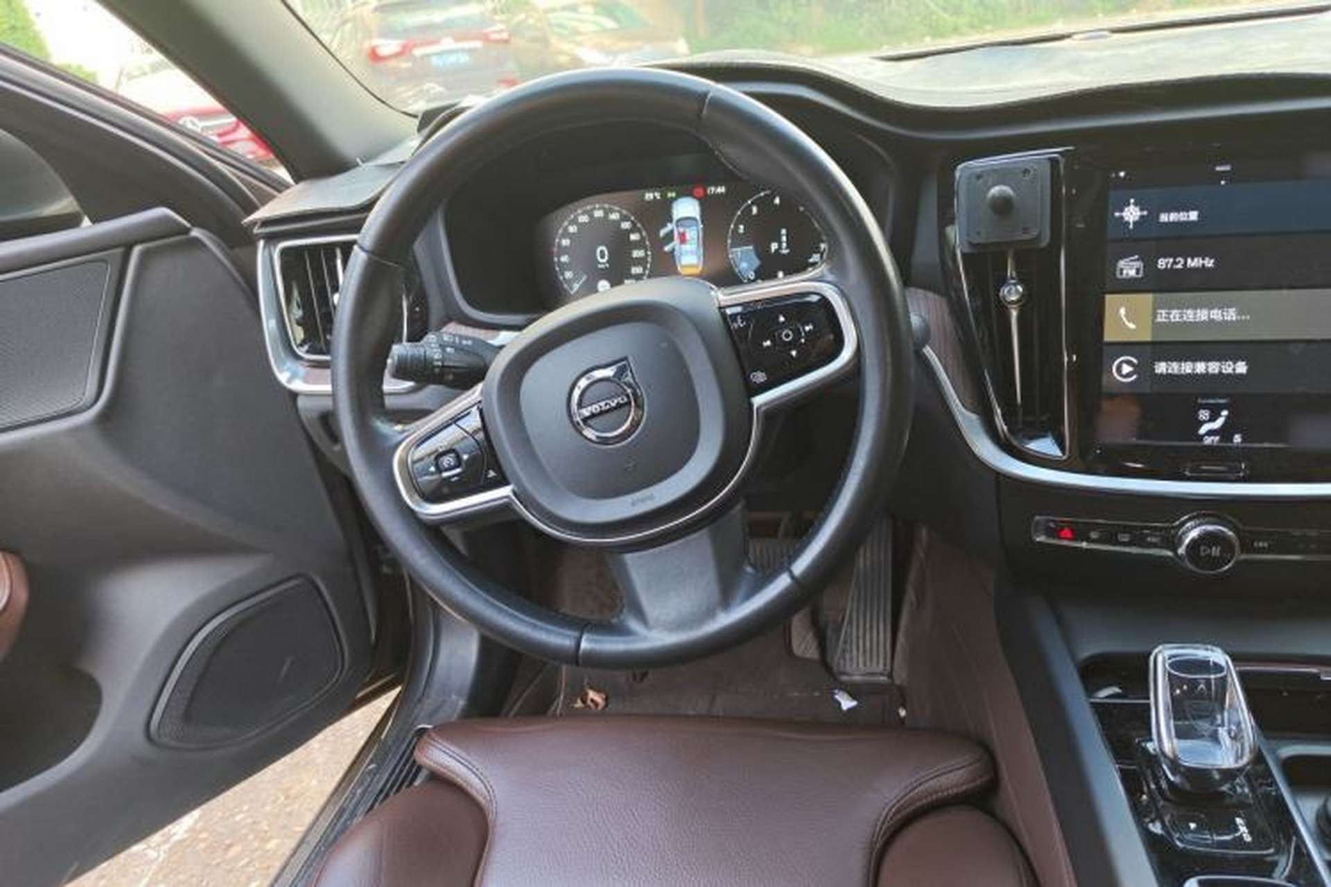 Used Volvo S60 2022 B4 Zhiyi Luxury Edition Steering Wheel