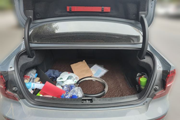 Used Volvo S60 2022 B4 Zhiyi Luxury Edition Trunk